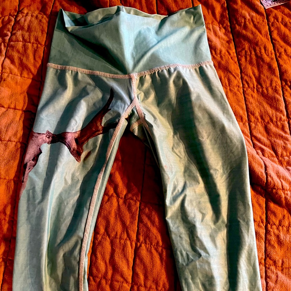 Teeki capri pants